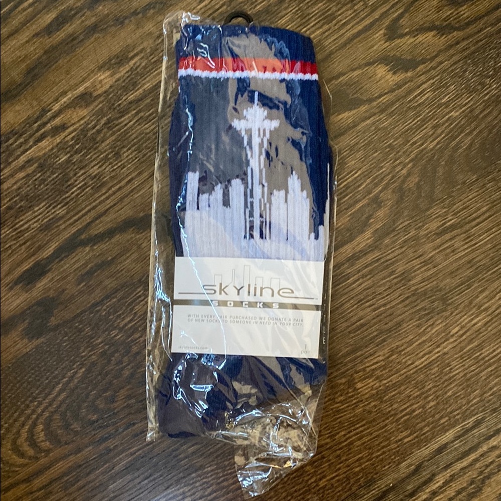 Seattle Skyline Socks